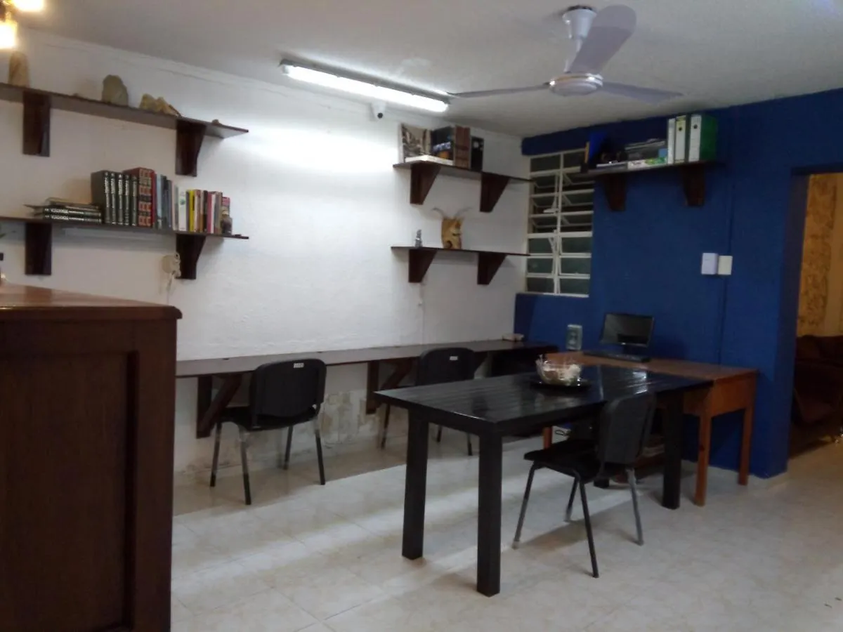 梅里达 La Casita De Itzimna酒店 招待所